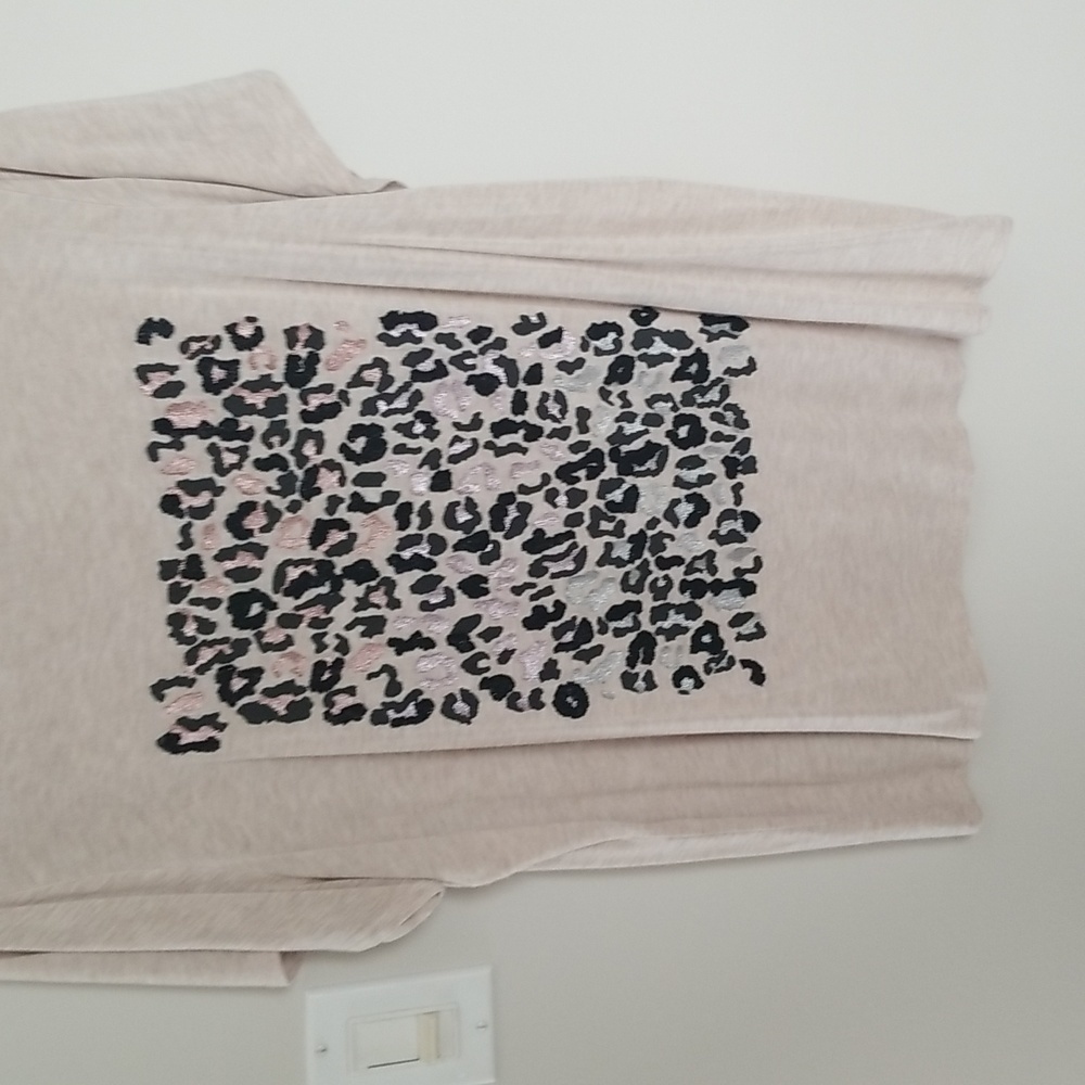 Apt 9 Women's oversized tee sz XXL leopard accent - Picture 4 of 6
